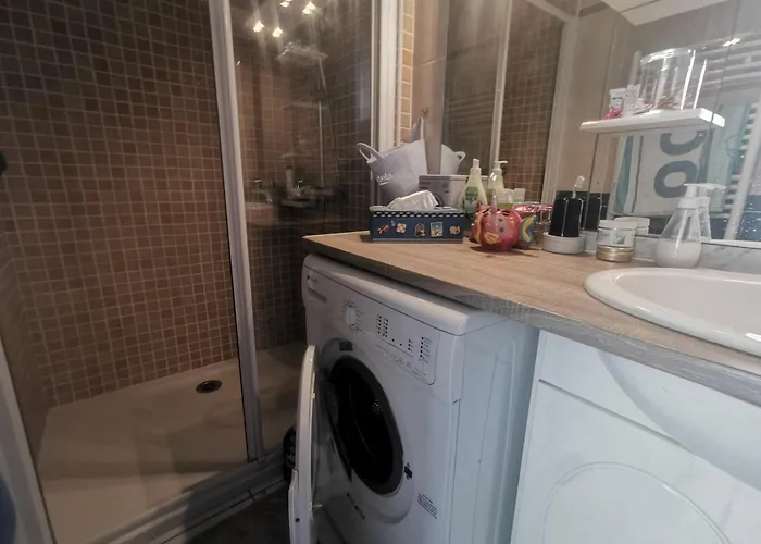 5039 - Cap D'agde Joli T3 Parking Piscine Clim Et Wifi Rez De Chaussee * Agde